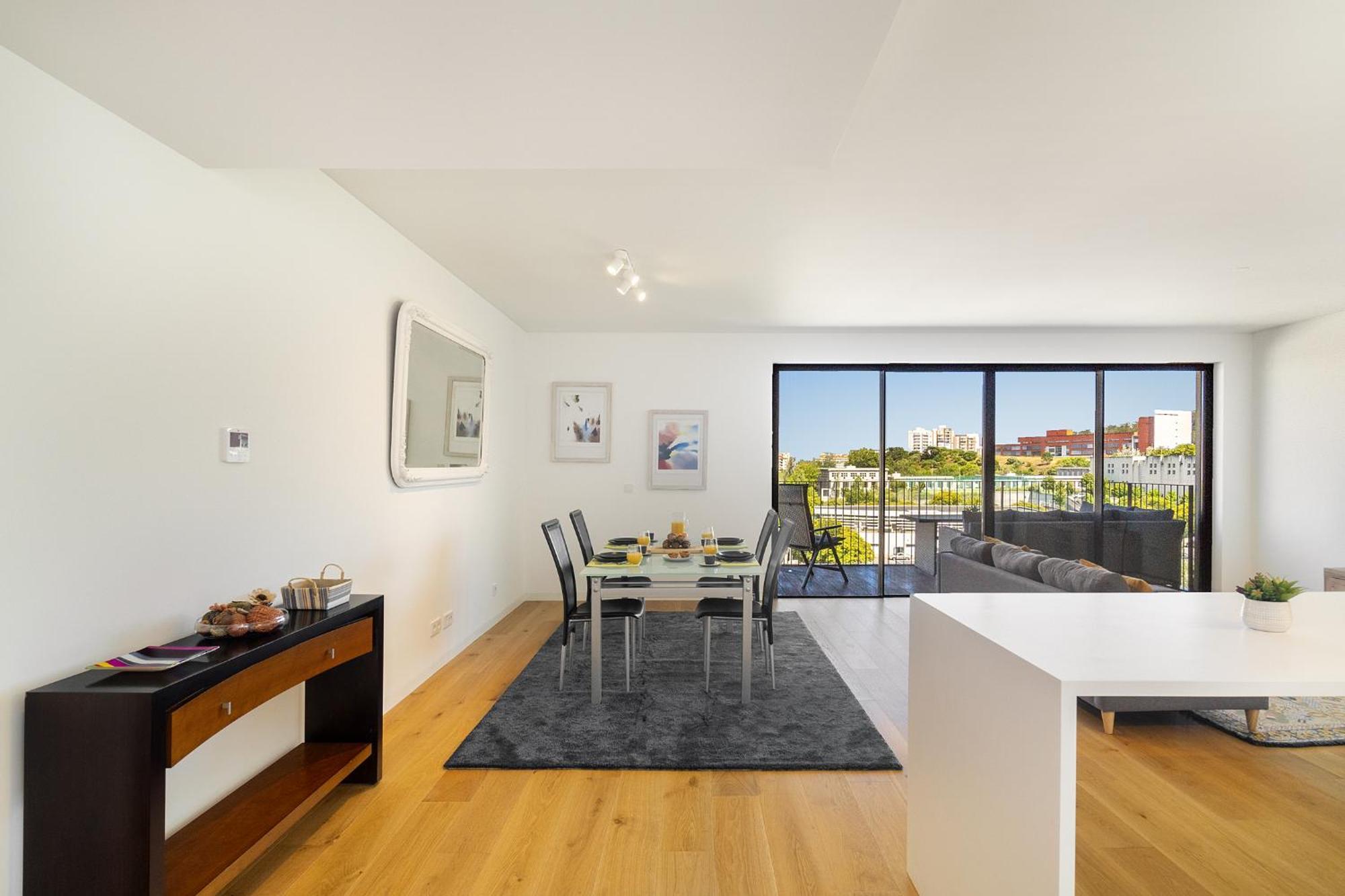 Whome Heritage And Comfort, Luxurious Living In Benfica Apartment *